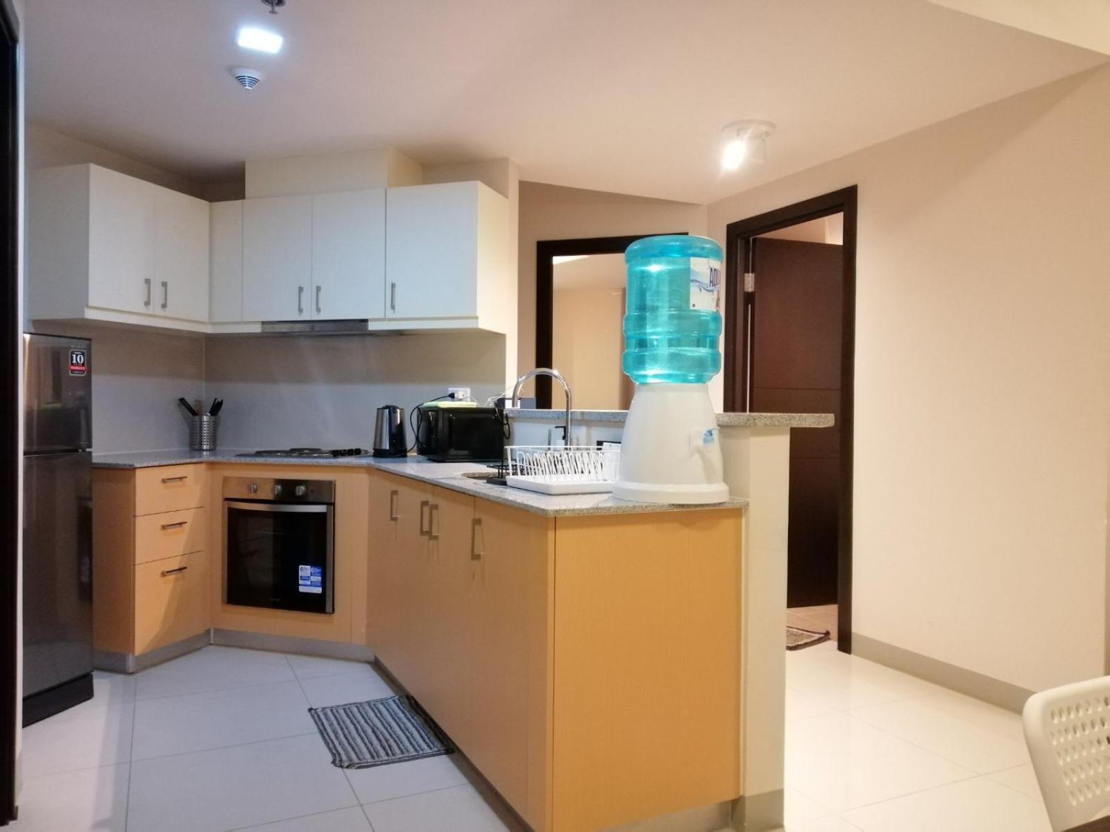 Uptown Parksuites Apartments Tower 2 Bgc By Ph Staycation Manila Esterno foto