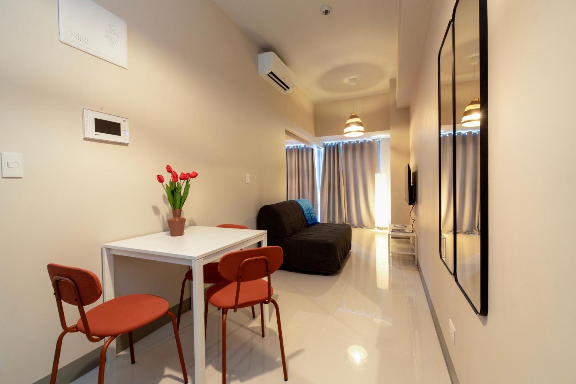 Uptown Parksuites Apartments Tower 2 Bgc By Ph Staycation Manila Esterno foto
