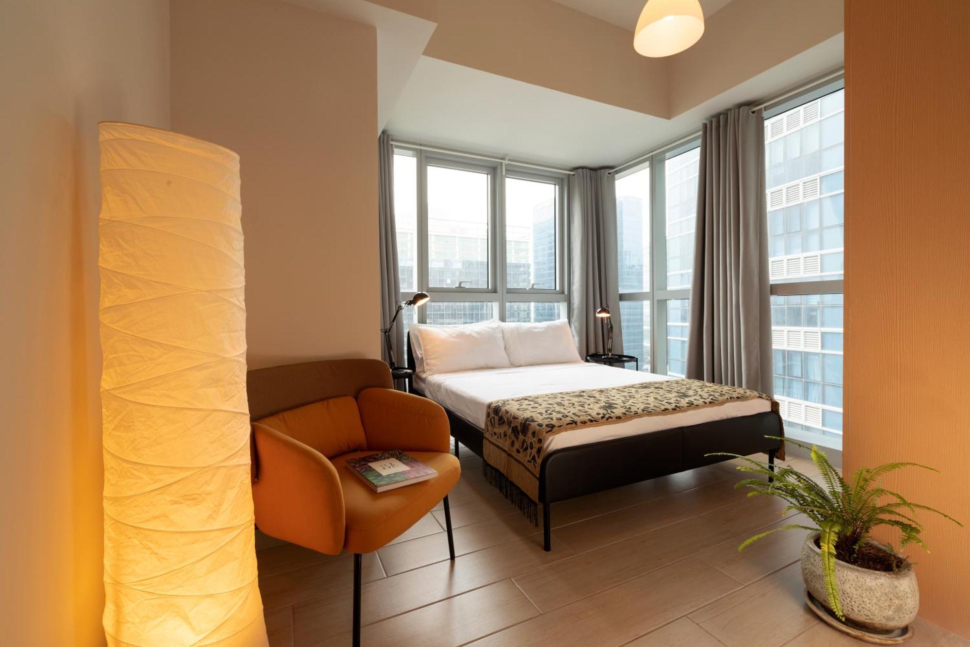 Uptown Parksuites Apartments Tower 2 Bgc By Ph Staycation Manila Esterno foto
