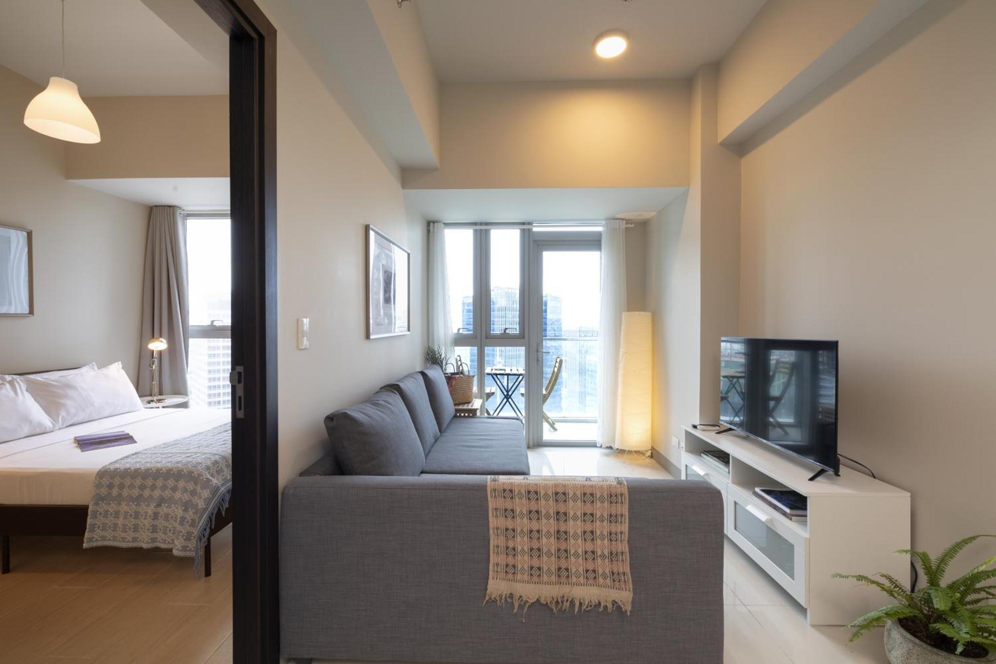 Uptown Parksuites Apartments Tower 2 Bgc By Ph Staycation Manila Esterno foto